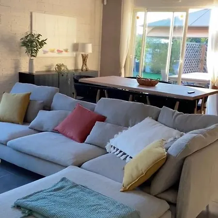 Tatil Evi Maison De Plein De Charme Avec Piscine Mirepeisset